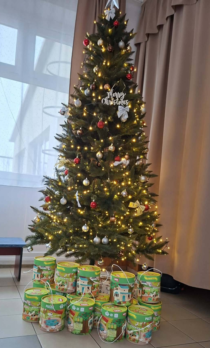 Karácsonyi ajándék a fenntartótól