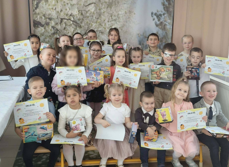 Tavaszköszöntő versmondó verseny